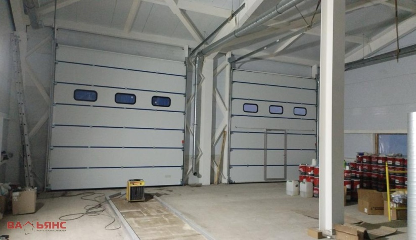 Госконтракт на устройство двух гаражей площадью 378 м2 для техники (Хомутово)