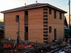 Новый каменный дом в Иркутске