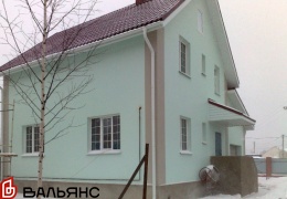 Большой дом из газобетона в пригороде Иркутска